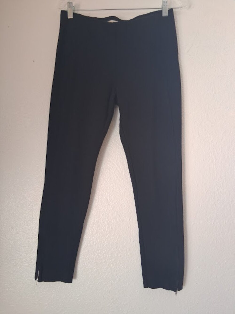 Mosaic & CO women's size M black pull on pants